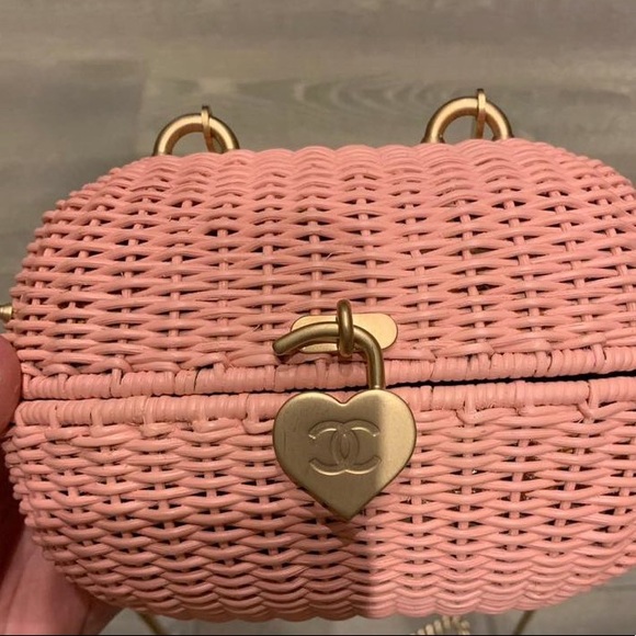 chanel wicker bag
